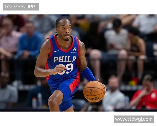 NBA2021赛季76人对阵魔术首节精彩回顾与战术分析