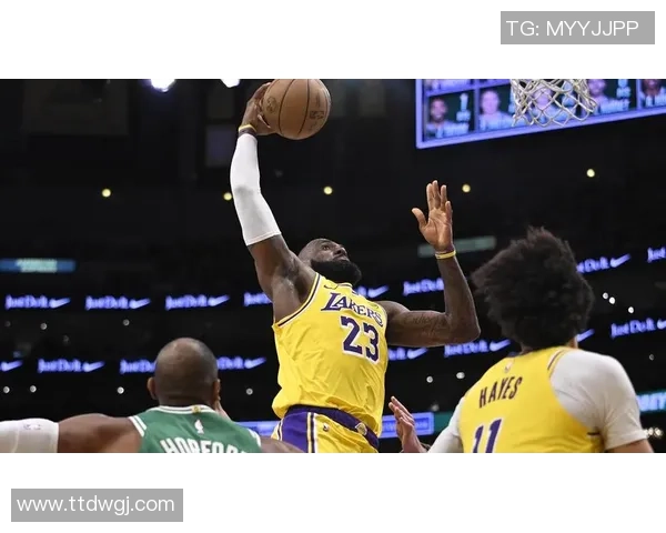 湖人对阵热火首场比赛精彩回放全程解说尽在腾讯视频观看 湖人对阵热火首场比赛精彩回放全程解说尽在腾讯视频观看